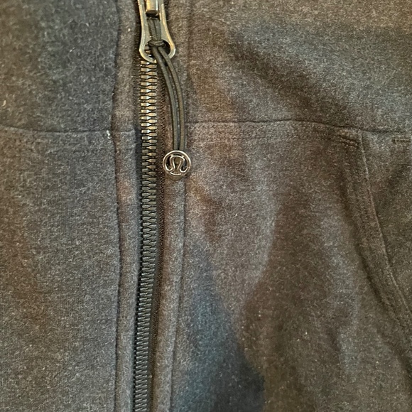 Lululemon hooded sweatshirt - Picture 2 of 4